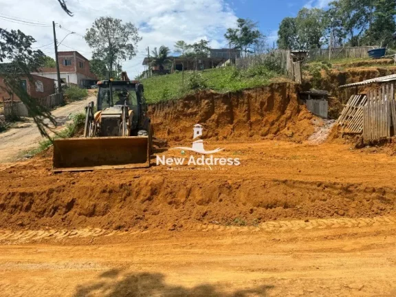 Imagem Casa com 2 quartos em Jardim Campo Grande, Cariacica/ES. Varanda e Quintal. Agende sua visita!
