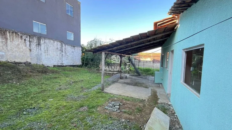 Imagem Casa com 3 Quartos (1 Suíte) – Espaçosa e Aconchegante