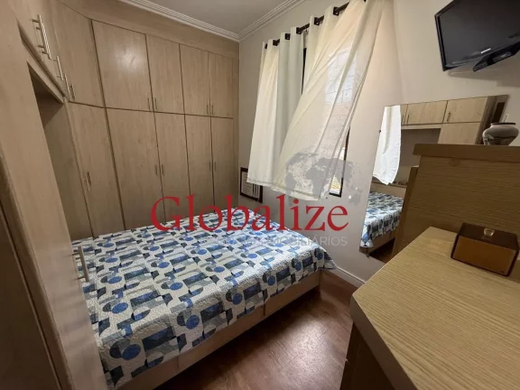 Imagem Sobrado com 3 dormitórios, piscina, 2 vagas de garagem no bairro do Embaré em Santos por R$ 1.270.000,00