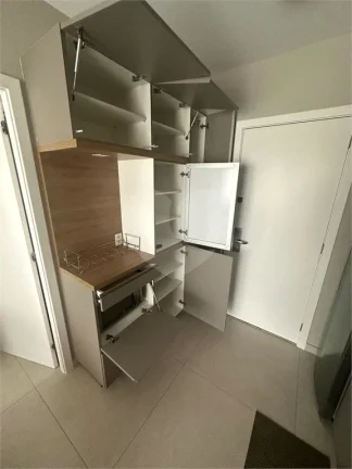 Imagem Apartamento para alugar com 1 quarto, sendo 1 suíte, no condomínio Cosmopolitan High Garden, São Paulo - SP