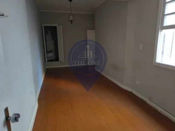 Imagem Imperdível oportunidade! Casa à venda em São Paulo-SP, Aclimação com 3 quartos, 1 suíte, 2 salas, 3 banheiros, 1 vaga, 138m².