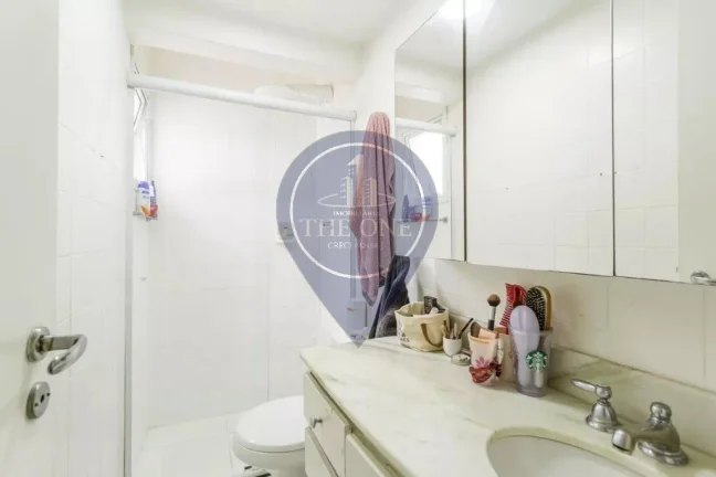 Imagem Apartamento à venda no Itaim Bibi, São Paulo-SP: 2 quartos, 2 salas, 1 banheiro, 1 vaga, 52m². Venha conferir!