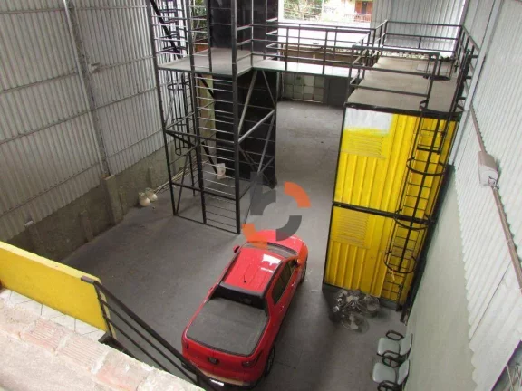 Imagem Galpão à venda, 230 m² por R$ 800.000,00 - Caonze - Nova Iguaçu/RJ