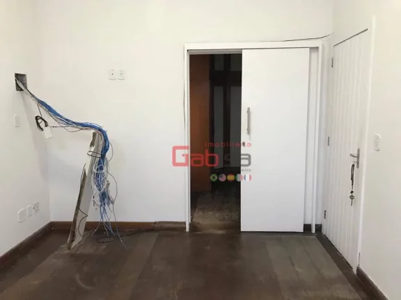 Imagem Casa com 3 dormitórios para alugar, 500 m² por R$ 21.860,00/mês - Centro - Cabo Frio/RJ