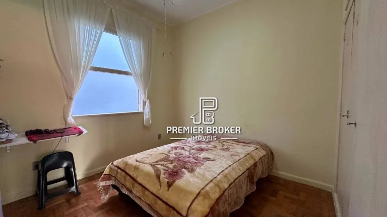 Imagem Apartamento com 2 dormitórios à venda, 32 m² por R$ 240.000,00 - Agriões - Teresópolis/RJ