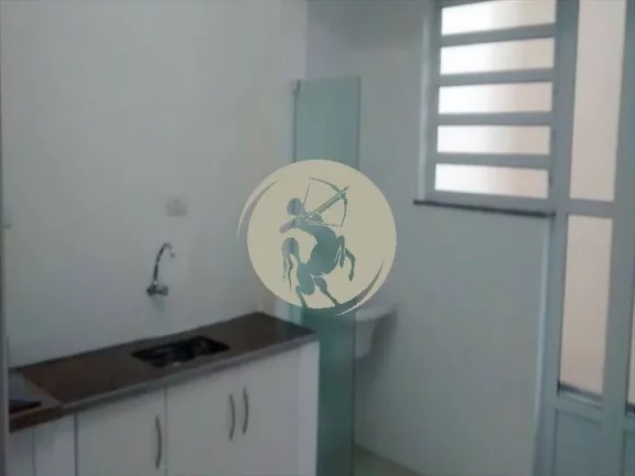 Imagem TÉRREO, REFORMADO COM GARAGEM