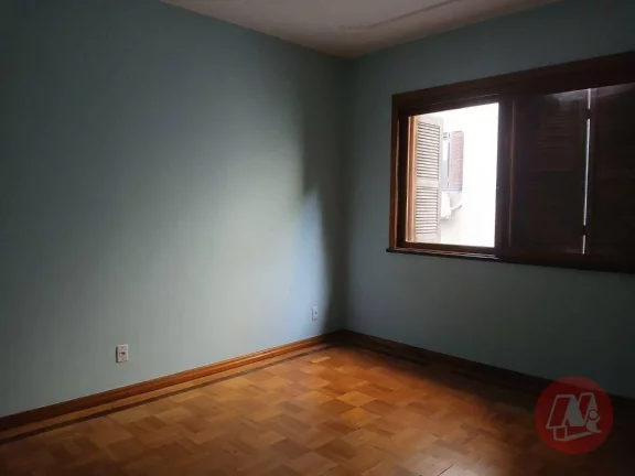 Imagem No Moinhos de Vento, apartamento de 77 m² com 3 dormitórios.