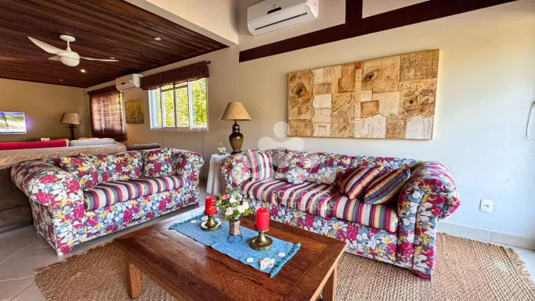 Imagem Casa com 5 quartos à venda por R$ 4.200.000 / Locação R$ 1,700,00 a diária - Lagoinha - Condomínio Recanto da Lagoinha - Ubatuba/SP