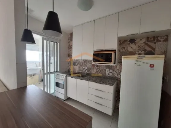 Imagem Apartamento 57m², 2 dormitórios, 1 banheiro, varanda envidraçada, cozinha equipada, rico em plane...