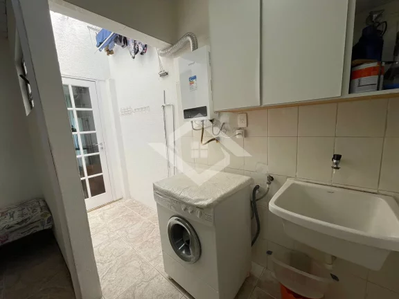 Imagem Cobertura Exclusiva com Varanda Gourmet e Piscina - Oportunidade Única!
