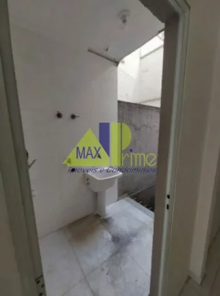 Imagem Casa em Condomínio à Venda em São Paulo-SP, na Vila Granada: 3 Quartos, 1 Suíte, 1 Sala, 2 Vagas de Garagem, 120m².