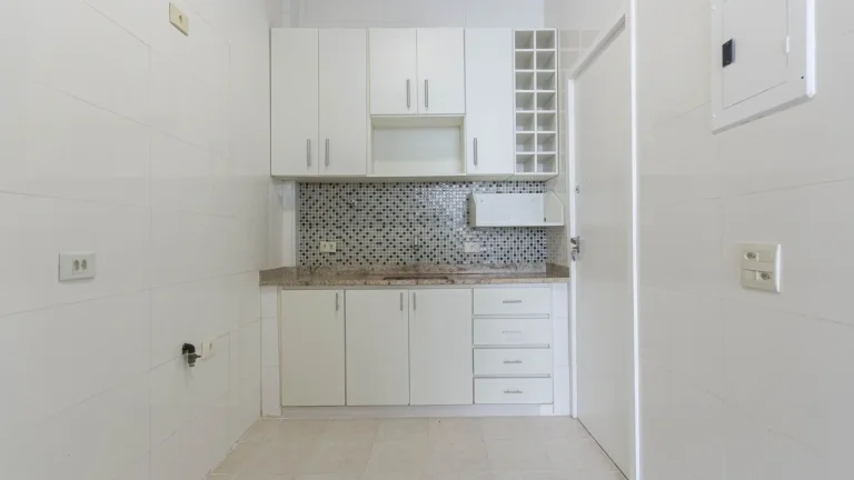 Imagem Apartamento 71M², 2Q, 1 Suíte, 2 Banheiros, Playground, Armários.