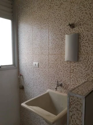 Imagem Apartamento com 2 Quartos para Alugar, 54 m² em Continental - Osasco