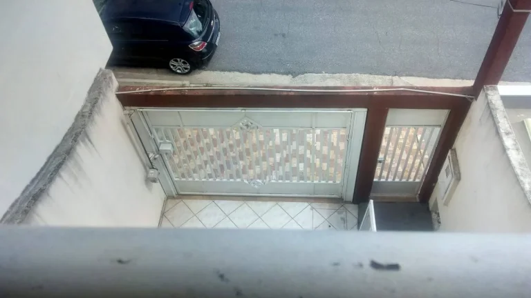 Imagem Sobrado 202 m² 3 Dormitorios sendo 1 Suíte e 7 vagas de Garagens