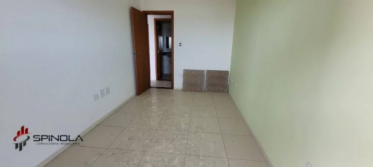 Imagem Apartamento com 2 dormitórios à venda, 76 m² por R$ 550.000,00 - Maracanã - Praia Grande/SP