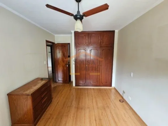 Imagem Apartamento com 100m², dispõe de 3 dormitórios, sendo 1 suíte. Sala para dois ambientes, armári...