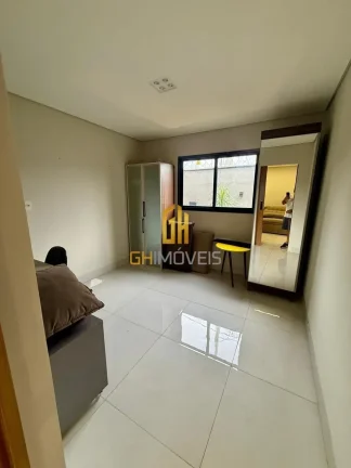 Imagem Casa com 3 quartos no Papilon Park em terreno com 407,50m² com 203m² de área construída possui:
...
