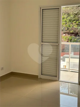 Imagem Casa à venda com 3 quartos, sendo 1 suíte, em Cupecê, São Paulo - SP