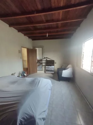 Imagem Casa à venda no bairro Jardim do Vale - Guaratinguetá/SP