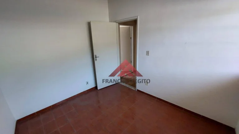 Imagem Casa com 3 dormitórios à venda por R$ 300.000,00 - Paraíso - São Gonçalo/RJ