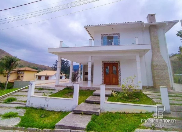 Imagem Casa à venda, 250 m² por R$ 990.000,00 - Vargem Grande - Teresópolis/RJ