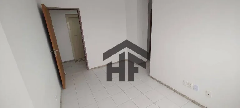 Imagem Apartamento com 2 quartos à venda em Casa Amarela no Recife/PE