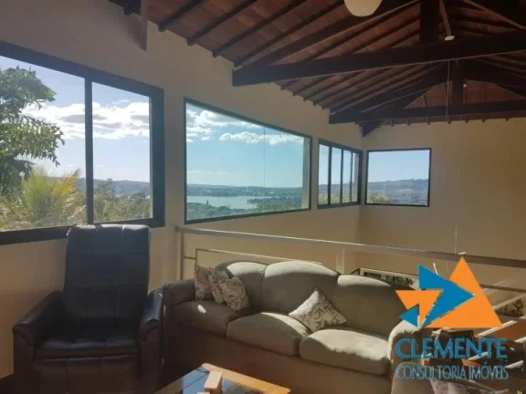 Imagem Casa de 4 quartos, com vista para Lagoa, em Lagoa Santa MG
