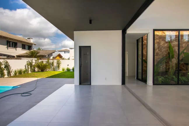 Imagem Casa à venda em Passo de Torres, Centro, com 4 quartos, 274,05m²