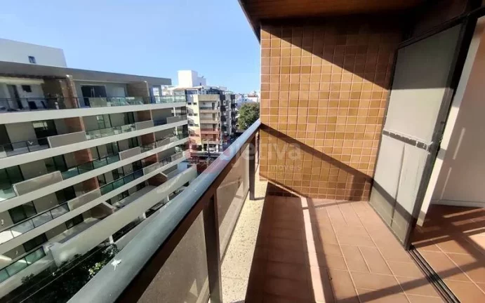 Imagem Cobertura com 2 dormitórios a venda no Centro em Cabo Frio/RJ