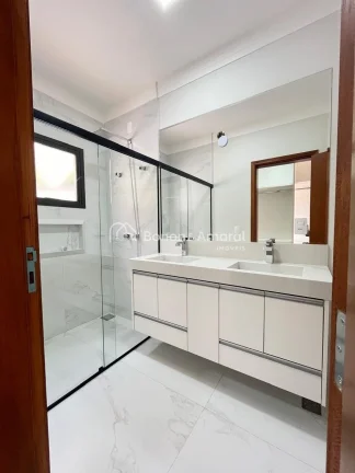 Imagem Foco na Qualidade de Vida e nos Detalhes
Viva em grande estilo no Condomínio Tabapuã!

Esta casa t...