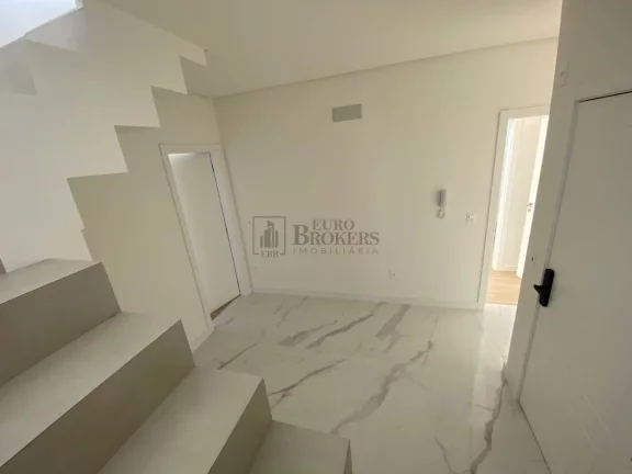 Imagem Cobertura com 4 suítes à venda no Centro de Balneário Camboriú/SC