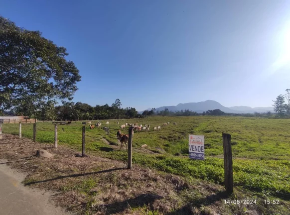Imagem Terreno à venda no bairro Rio Bonito (Pirabeiraba) em Joinville/SC