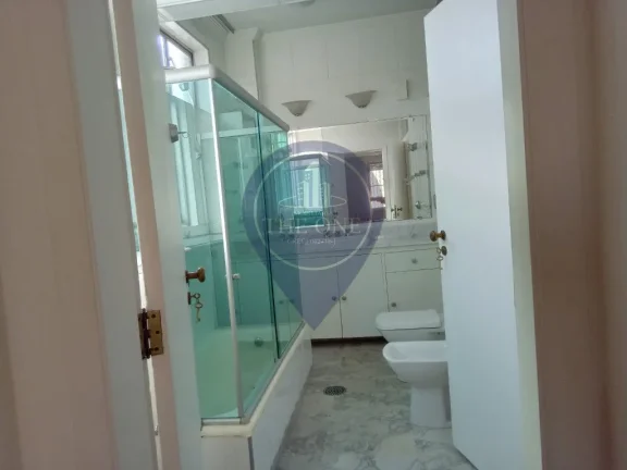 Imagem Excelente Cobertura para Locação em São Paulo-SP, Cerqueira César: 3 quartos, 3 suítes, 2 salas, 4 banheiros, 2 vagas, 273m².