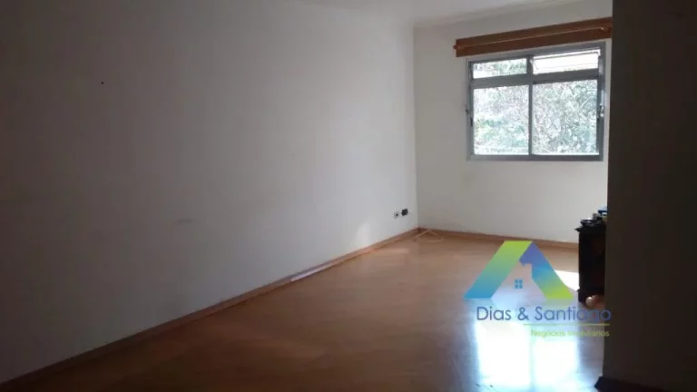 Imagem Lindo Apartamento com 3 dormitórios sendo 1 suite, 3 vagas de garagem a 5 minutos da estação do metro Jabaquara.