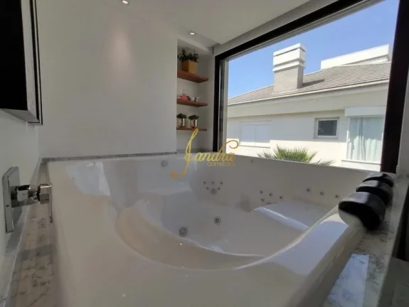 Imagem Casa condomínio Beira mar de alto padrão 05 suites