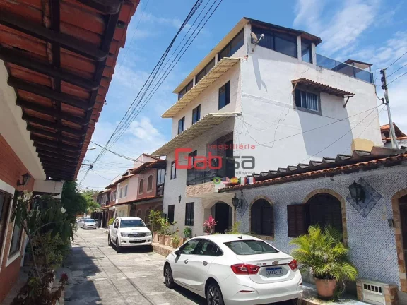 Imagem Casa com 7 dormitórios à venda, 300 m² por R$ 1.100.000,00 - Braga - Cabo Frio/RJ