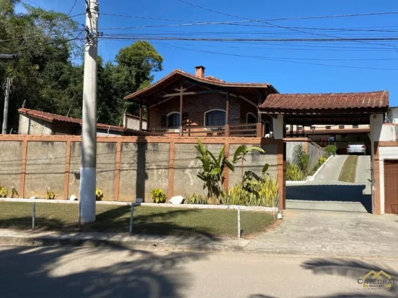 Imagem Linda Casa à venda com 330 m² com 04 Dormitórios em Embu-Guaçu/SP