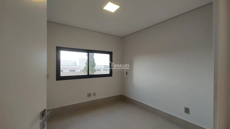 Imagem Casa em Condomínio à venda Itu em Villas do Golfe com 338m² 4 suítes, 3 vagas