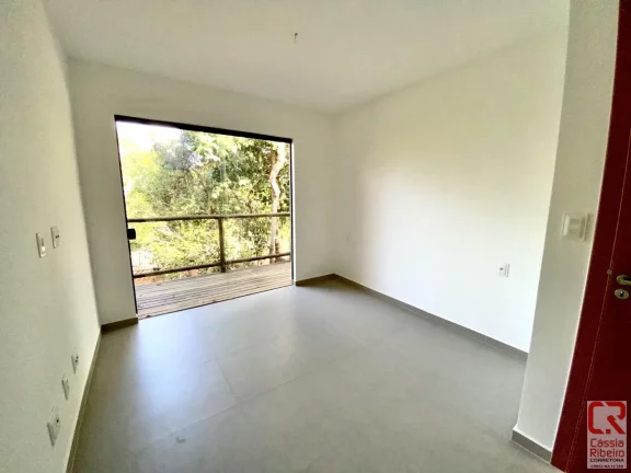 Imagem Casa em Condomínio para Venda em Mata de São João, Praia Do Forte, 3 dormitórios, 3 suítes, 3 banheiros, 2 vagas