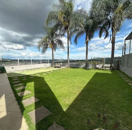 Imagem Linda Casa no Condomínio Campo do Conde