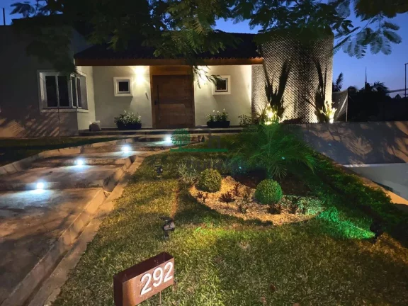 Casa com 4 Quartos à Venda, 1 m² em Bosque Do Vianna - Cotia