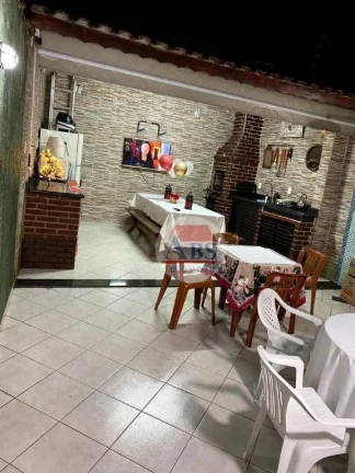 Imagem Sobrado amplo e diferenciado. Aceita FGTS e financiamento.