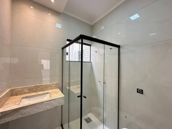 Imagem Linda Casa no Jardim das Nações - Perfeita para Você e Sua Família!