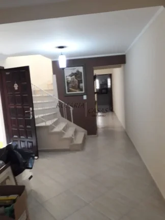 Imagem BROOKLIN CASA REFOMADA 3 vagas!