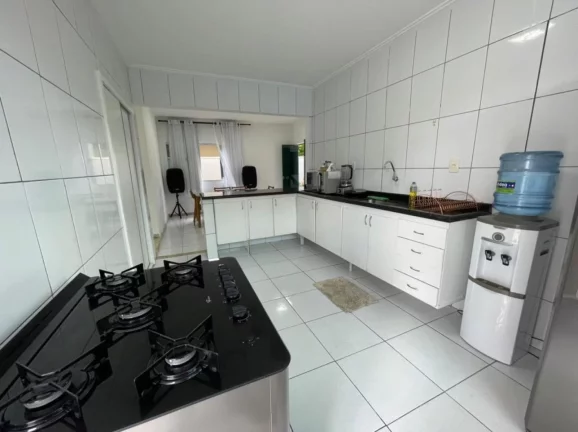 Imagem Casa à venda no Condomínio Atlantic Beach - Espaçosa residência de 4 quartos com 500m² de terreno!