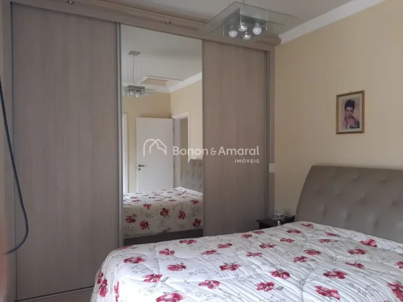 Imagem Linda e aconchegante casa com 3 suítes (2 com terraço), 5 banheiros, hall de entrada, sala de esta...
