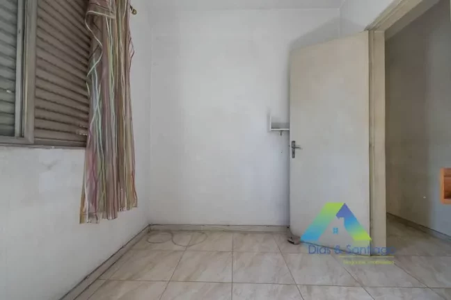 Imagem Casa com 4 Quartos e 2 banheiros à Venda, 235 m² por R$ 800.000,00