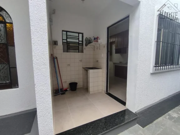 Imagem Imóvel com Área de serviço e Sala de estar em São José dos Campos - Venda
