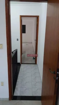 Imagem Sobrado com 4 dormitórios à venda, 195 m² por R$ 950.000 - Vila Milton - Guarulhos/SP