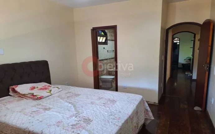Imagem Belíssima casa de 7 quartos a venda no Bosque do Peró em Cabo Frio.